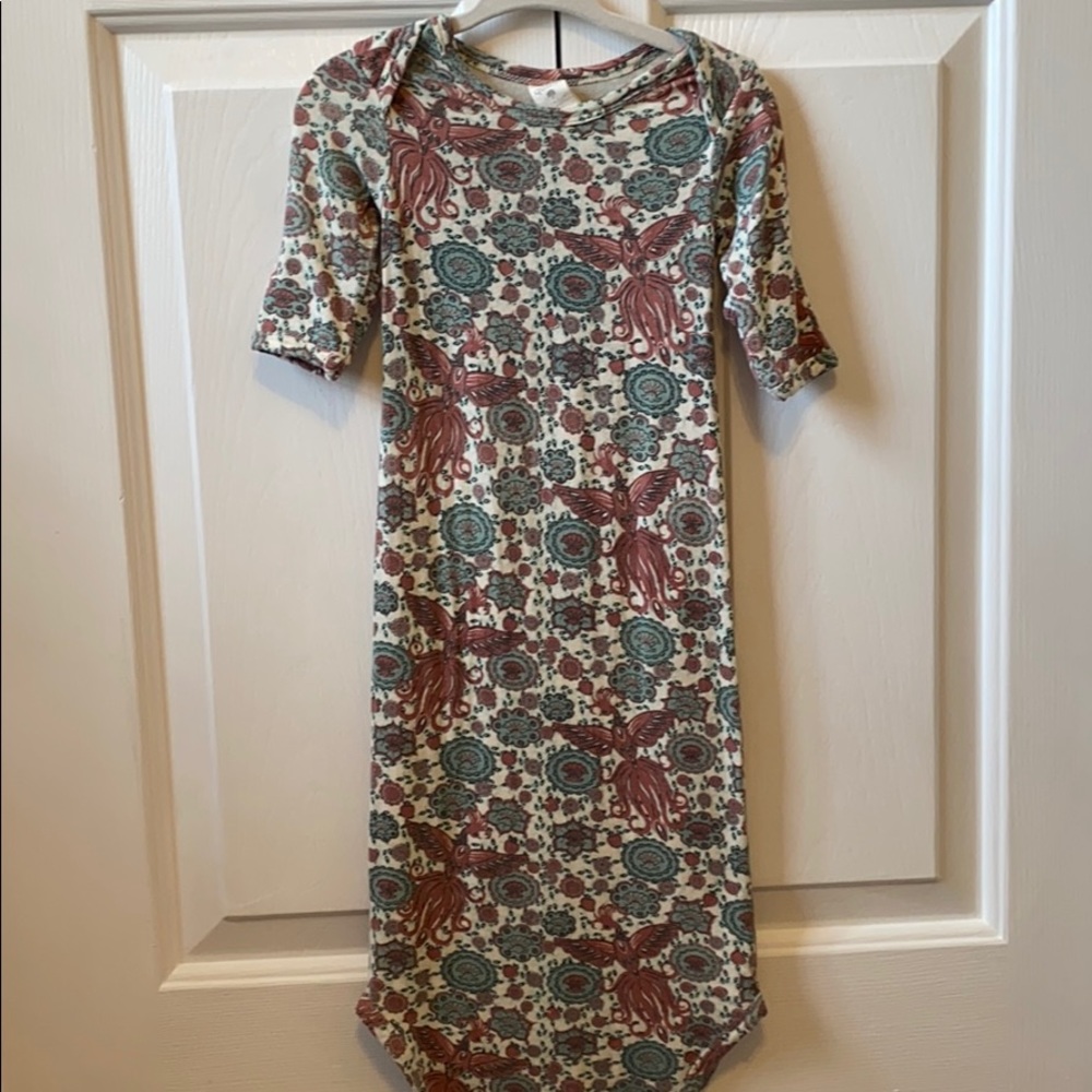 Kate Quinn gown
